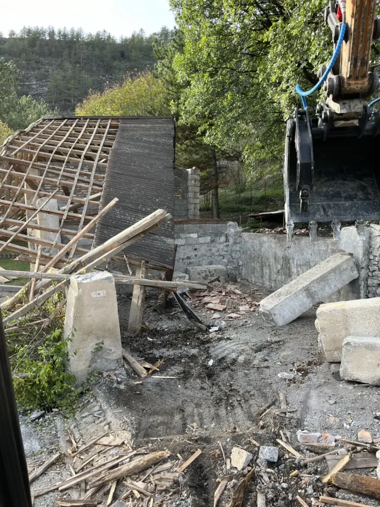 démolition ancienne batisse