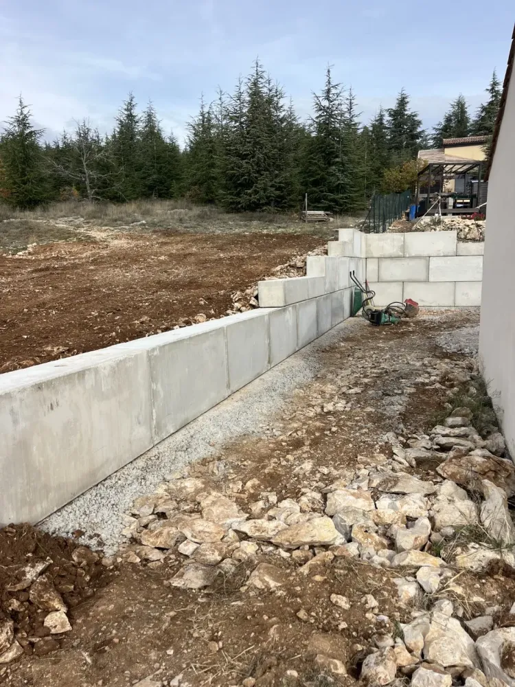 mur de soutènement (35)